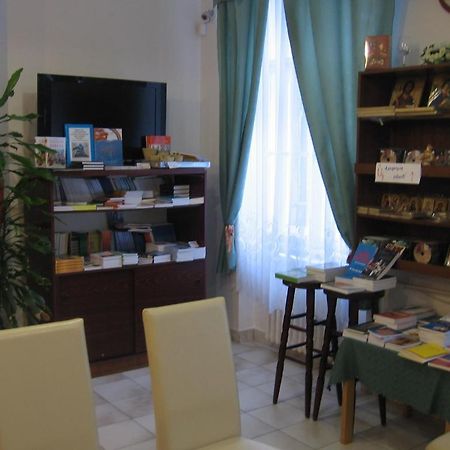 Mater Salvatoris House Ξενοδοχείο Gödöllő Εξωτερικό φωτογραφία