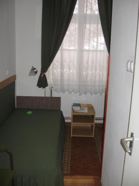 Mater Salvatoris House Ξενοδοχείο Gödöllő Δωμάτιο φωτογραφία