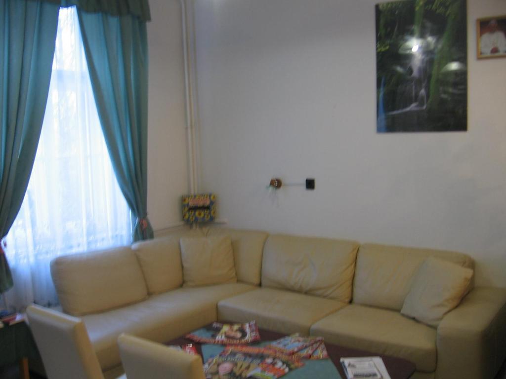 Mater Salvatoris House Ξενοδοχείο Gödöllő Εξωτερικό φωτογραφία